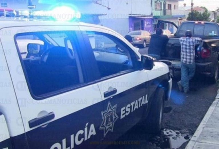 Sorprendidos dos en Salagua; llevaban presunta droga sintética