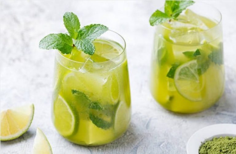 Conoce los beneficios de beber agua de limón