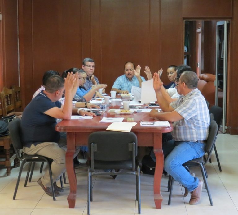 Aprueba Cabildo de Armería Iniciativa de Ley de Ingresos 2018