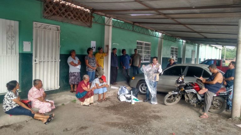 Llevan capacitación sobre campo limpio a ejidatarios de Cofradía de Juárez