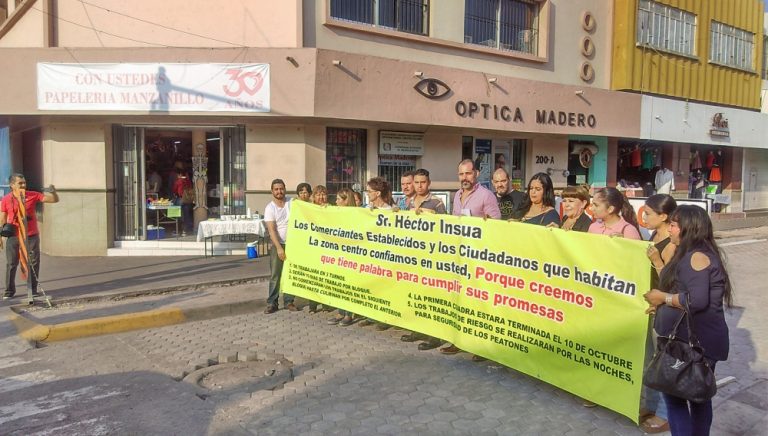 Comerciantes exigen a Insúa acelerar obra de calle Madero; han cerrado negocios