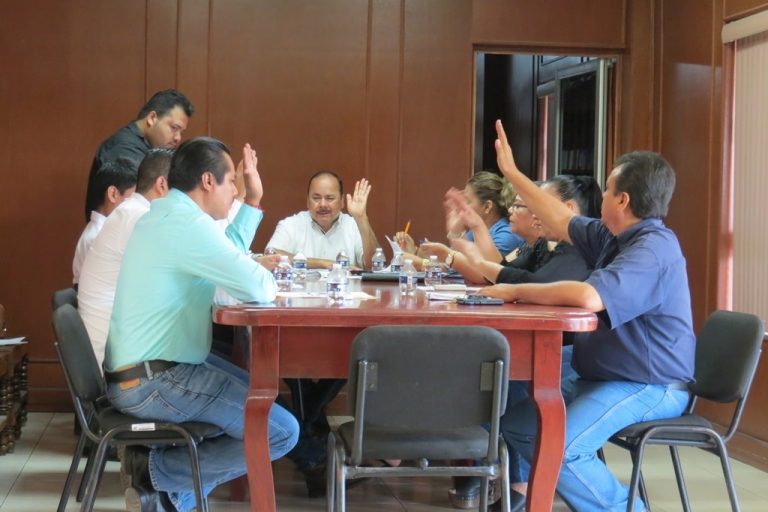 En Armería aprueban modificaciones al Programa de Obra Anual 2017