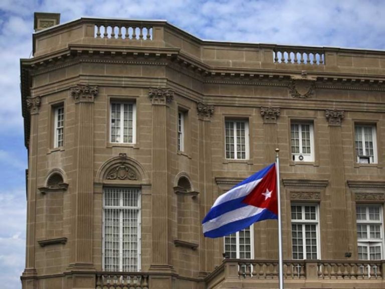 15 diplomáticos cubanos son expulsados en Washington