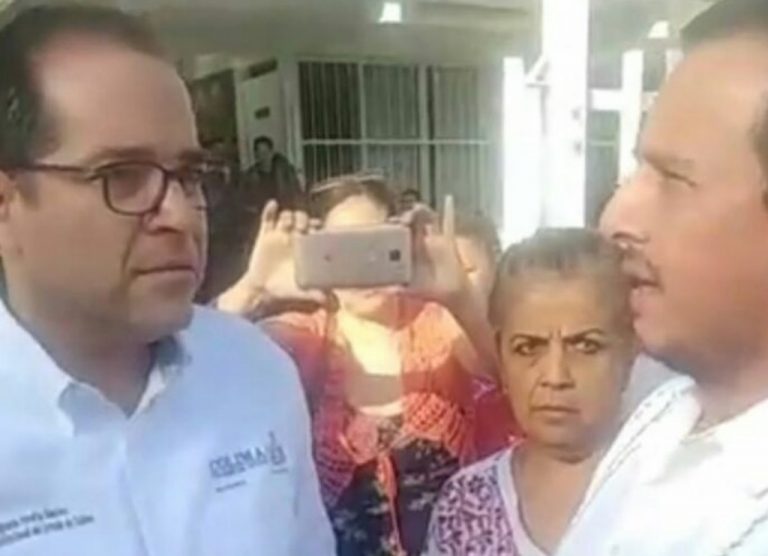 Gobernador atendió a los maestros manifestantes; les aseguró que el conflicto se solucionará