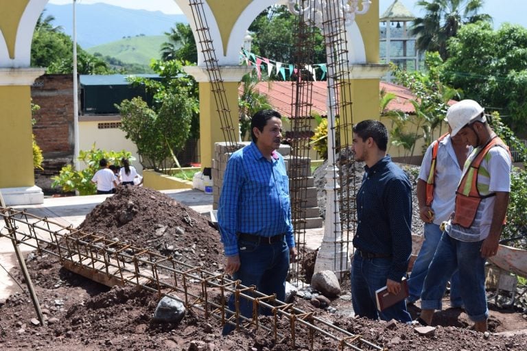 Inicia la construcción del Auditorio de Usos Múltiples en Ixtlahuacán