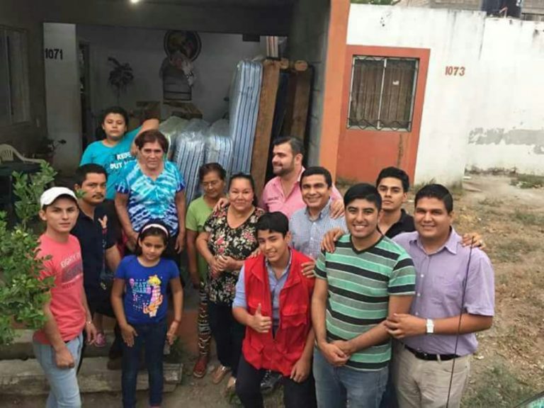 Beneficia Movimiento Territorial a más de 500 familias con programas de apoyo social
