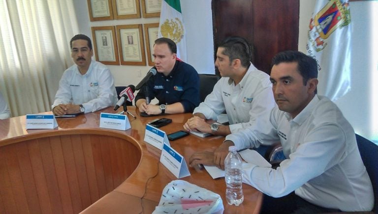 Insúa expone que no habrá incentivos ni apoyos para comerciantes afectados del centro