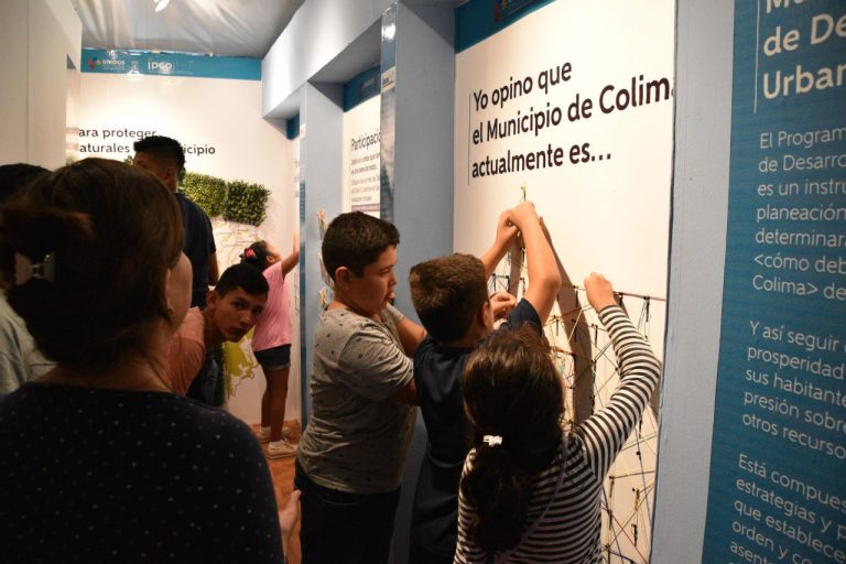 IPCO fomenta la participación ciudadana en el stand capitalino de la Feria de Todos los Santos