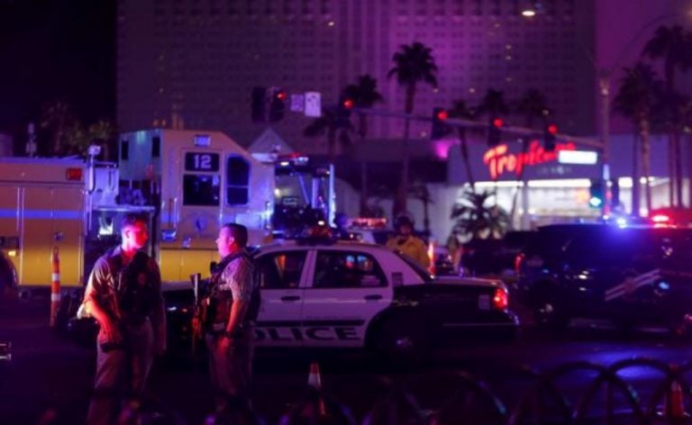Tiroteo en Las Vegas deja al menos 58 muertos y más de 515 heridos