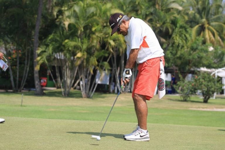 Arturo Alejos, Campeón del Torneo de Golf de la Feria