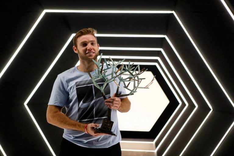 Jack Sock se queda con el título en París