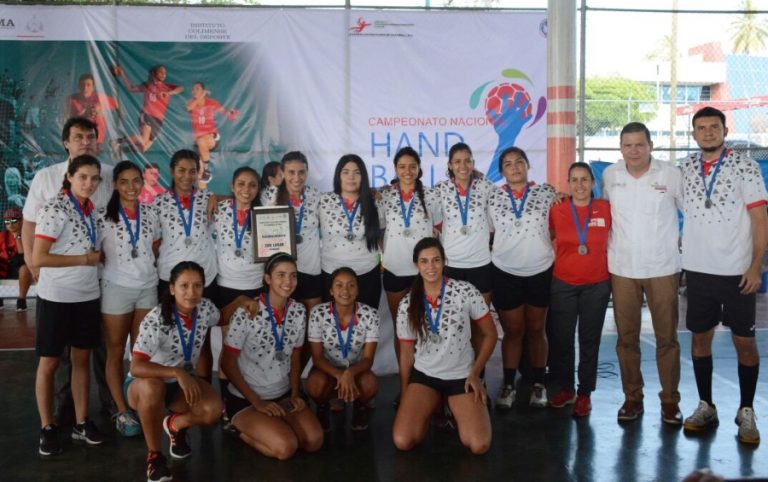 Logran equipos de Colima subcampeonato en el Nacional Premier de Handball