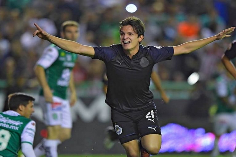 Chivas tiene cierre digno al domar al León