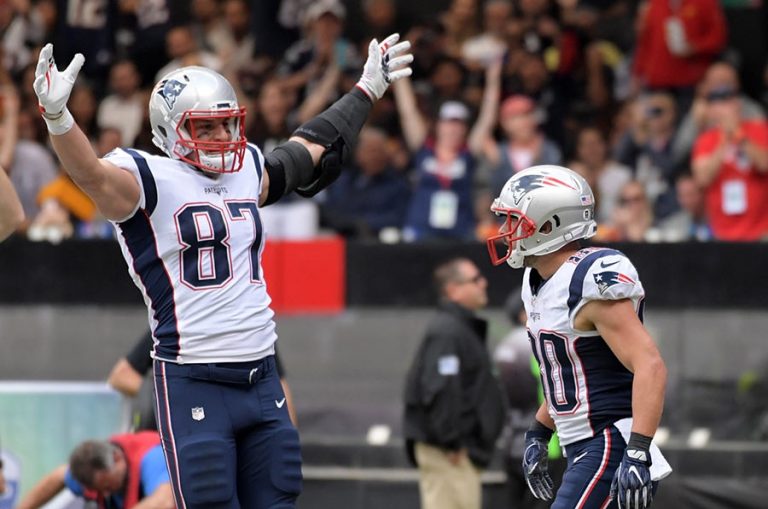 Patriotas dominan a los Raiders en el Azteca