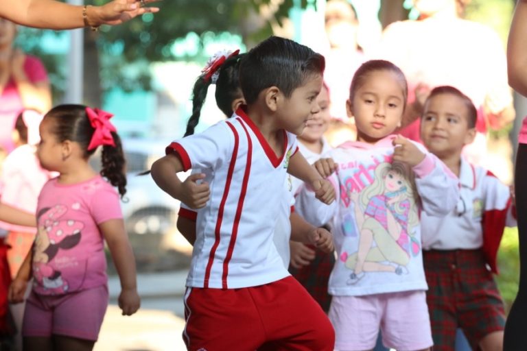 La Caravana de Activación Física, visita el Jardín de Niños “Ignacio Manuel Altamirano”