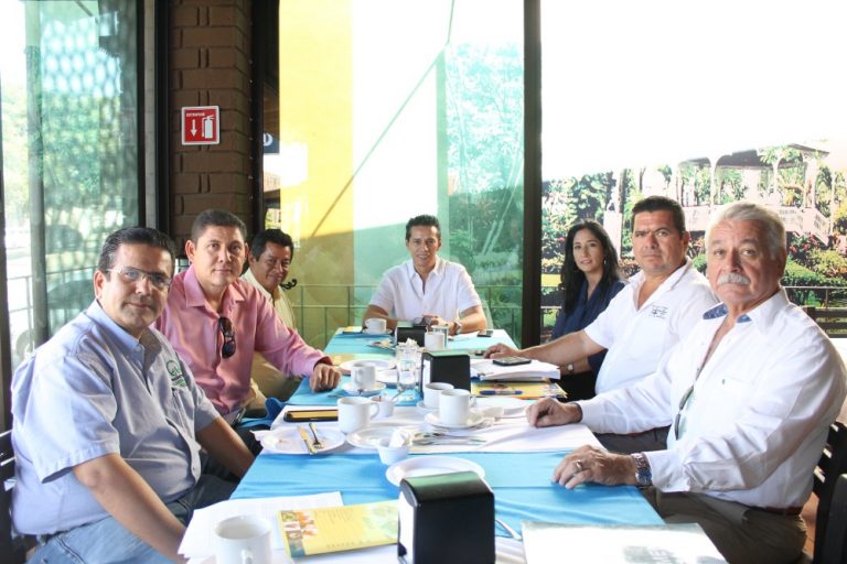 Asociación Mexicana de la Industria de la Construcción se reúne en Colima para redefinir mesa directiva