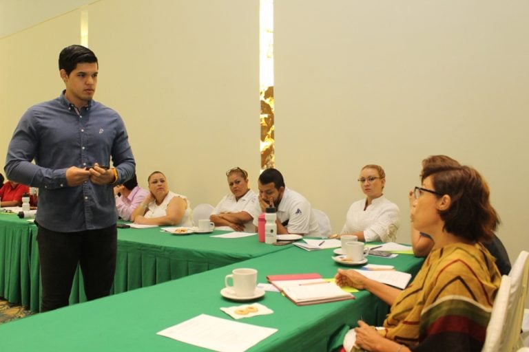 Trabaja SSA en capacitaciones continuas para aumentar cobertura de vacunación