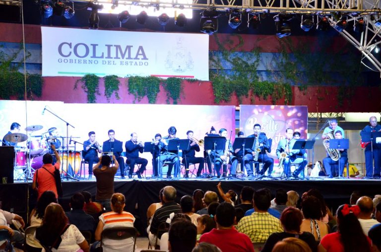Concluye UdeC sus actividades en la Feria de Todos los Santos