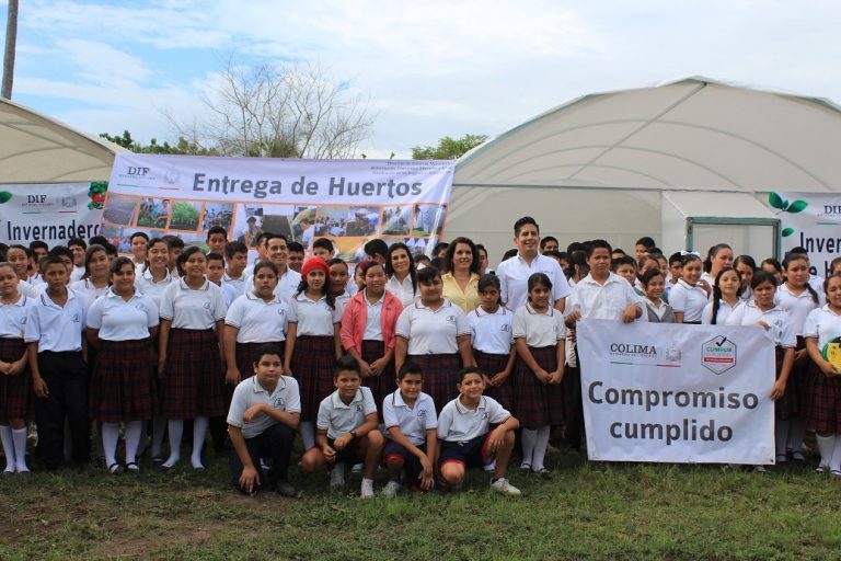 Inauguran invernadero de hortalizas en telesecundaria de Cofradía de Morelos