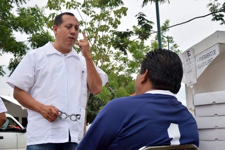 FC realizará programas de lentes gratuitos en colonia Fátima y en Coquimatlán 