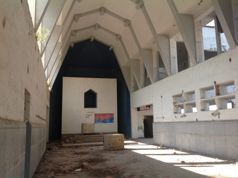 INAH Colima impide demoler Colegio Las Adoratrices por estructuras históricas