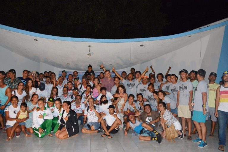 Inauguran Juegos Nacionales de Surfing en Tecomán
