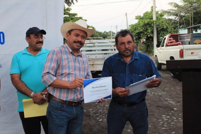 Entrega “Lupillo” García obras con inversión de 8 millones de pesos