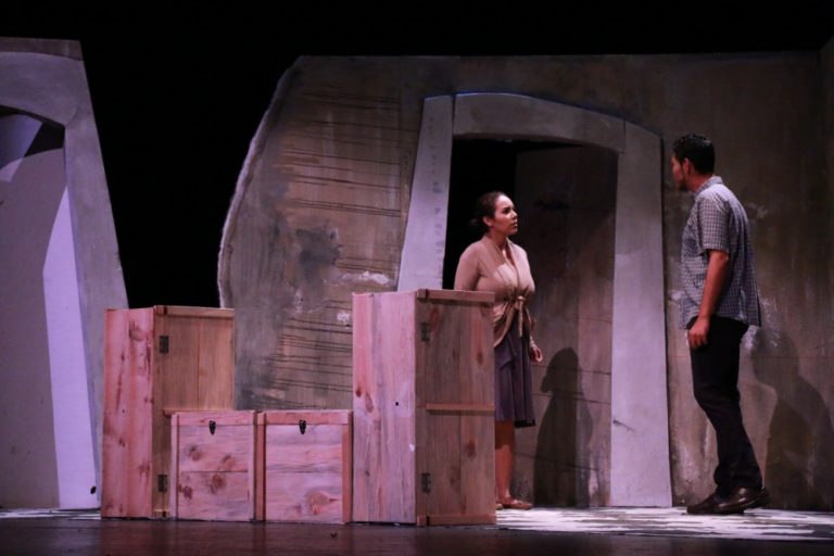 Estrena “Momentos Negros” Compañía de Teatro de la UdeC