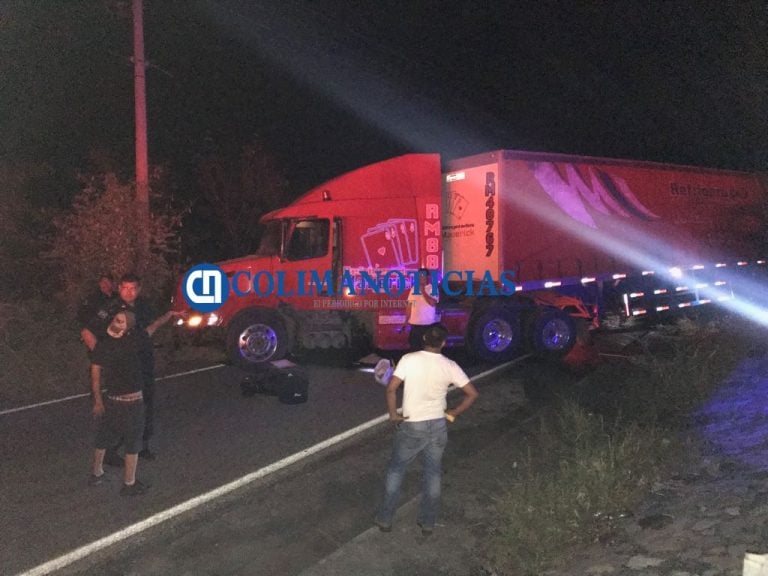Otro tráiler se accidenta en la autopista Manzanillo – Colima