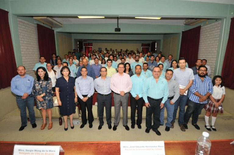 Debemos universitarios aportar a retos nacionales: Rector