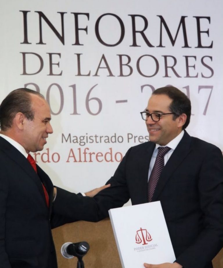 Se suma gobernador a retos del Poder Judicial