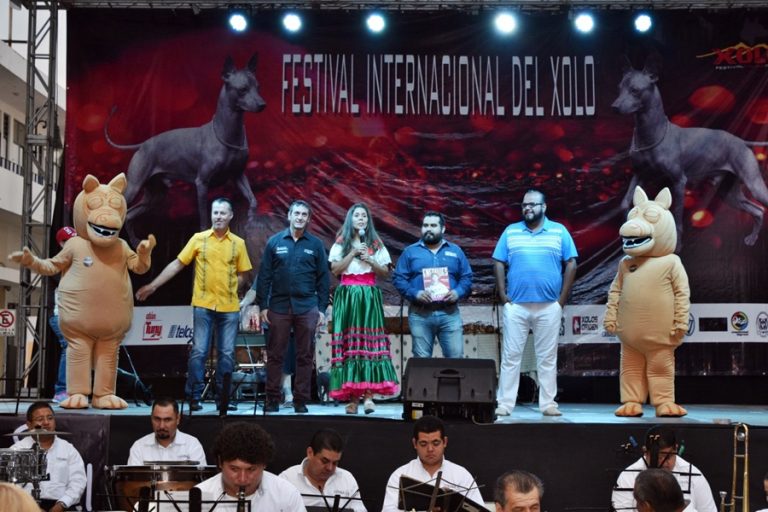 Gran ambiente en el primer Xolo Festival Colima