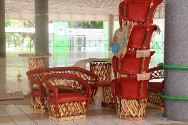 Fonart otorga 583 mil pesos a artesanos colimenses
