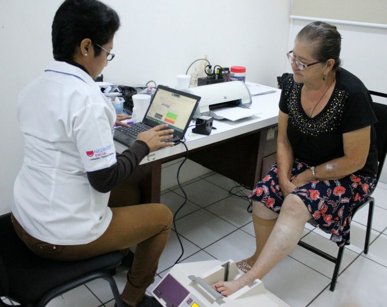 Realiza DIF Municipal Colima campaña de detección de osteoporosis