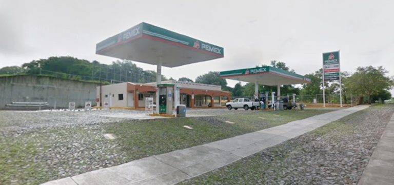 Reportan asalto en la gasolinera de Suchitlán Comala