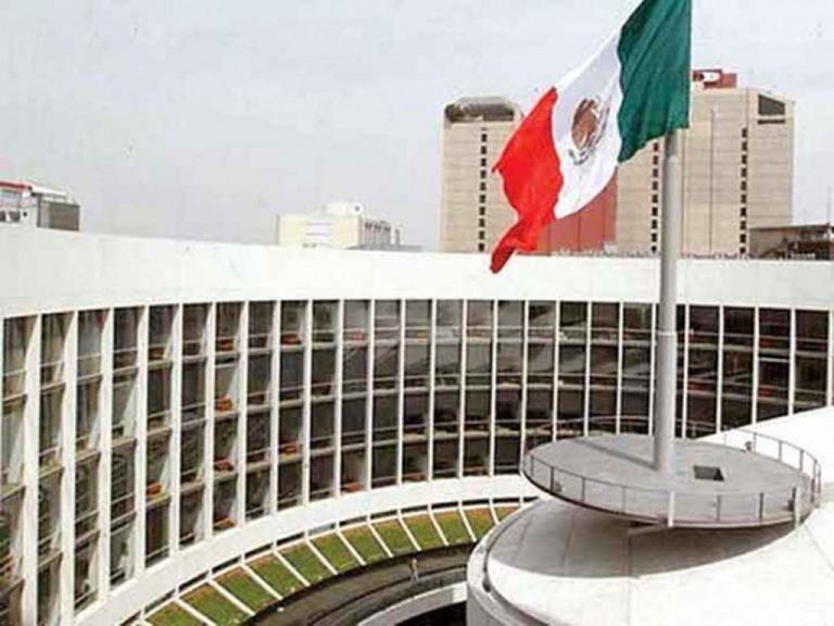 Gasta el Senado 1.2 mdp al año en peluqueros