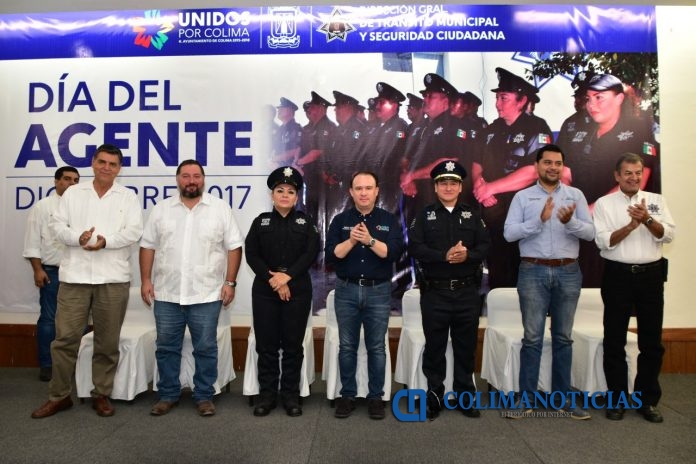 Ayuntamiento de Colima reconoce y celebra la labor de sus agentes viales