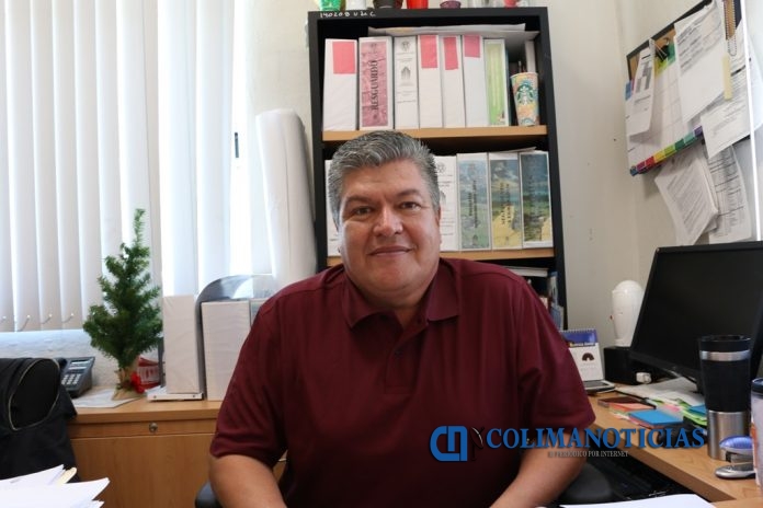 Profesor Juan Carlos Benavides, recomendaciones para economía en época navideña