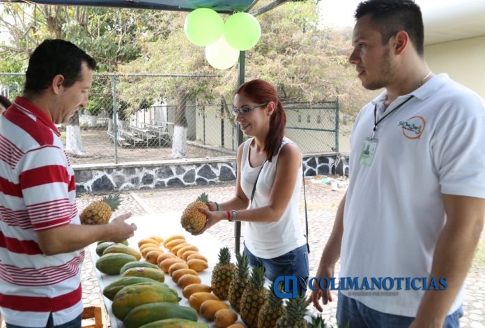 fruta colima