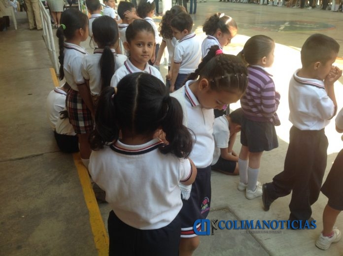alumnos estudiantes