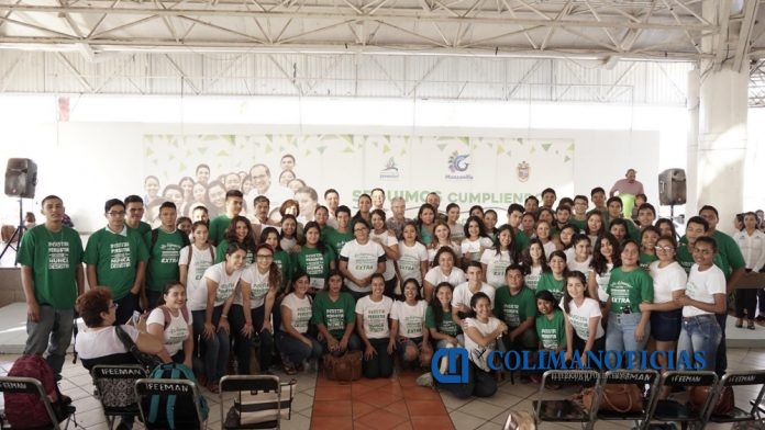 becas manzanillo