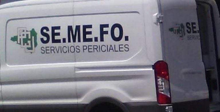 Localizan a un hombre y a una mujer ejecutados en una brecha