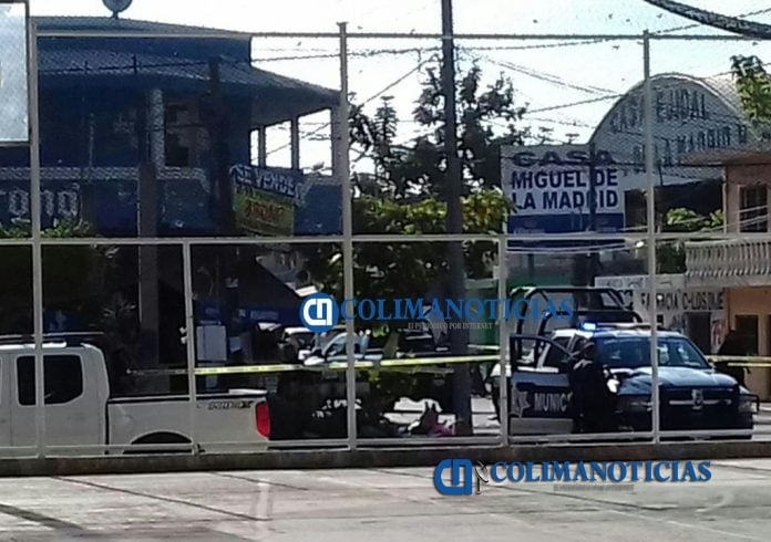 Atacan sicarios a pocos metros de base policíaca en Manzanillo