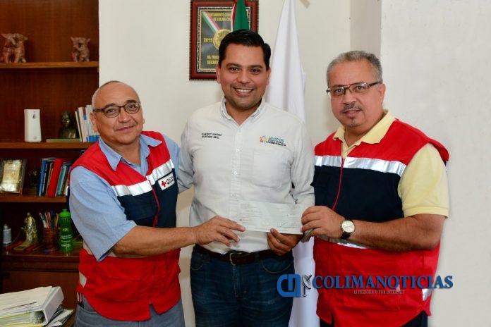 Ayuntamiento de Colima entrega recurso de siniestralidad a Cruz Roja