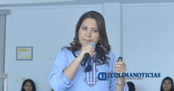 Azucena Evangelista, directora del CUEG