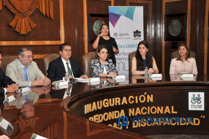 Mesa redonda Políticas públicas y discapacidab_a