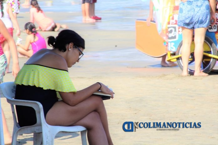 Lectura en la playa