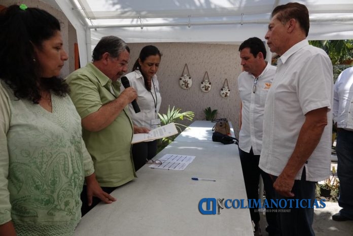 se registra Raúl Avalos