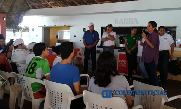 ADRIANA MESINA visita tecoman