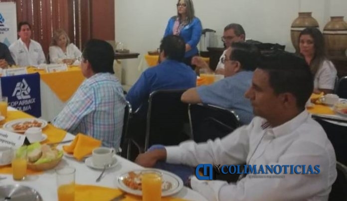 ELOISA CHAVARRIAS y empresarios